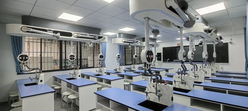 咸阳:教育聚才硕果盈枝 科技兴咸繁花满径|咸阳市|学校_